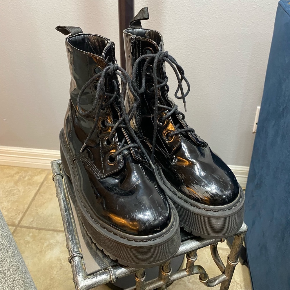 Forever 21 Elastic Sz 8 Womens High Top Boots Black Used W/ Laces Fast Shipping